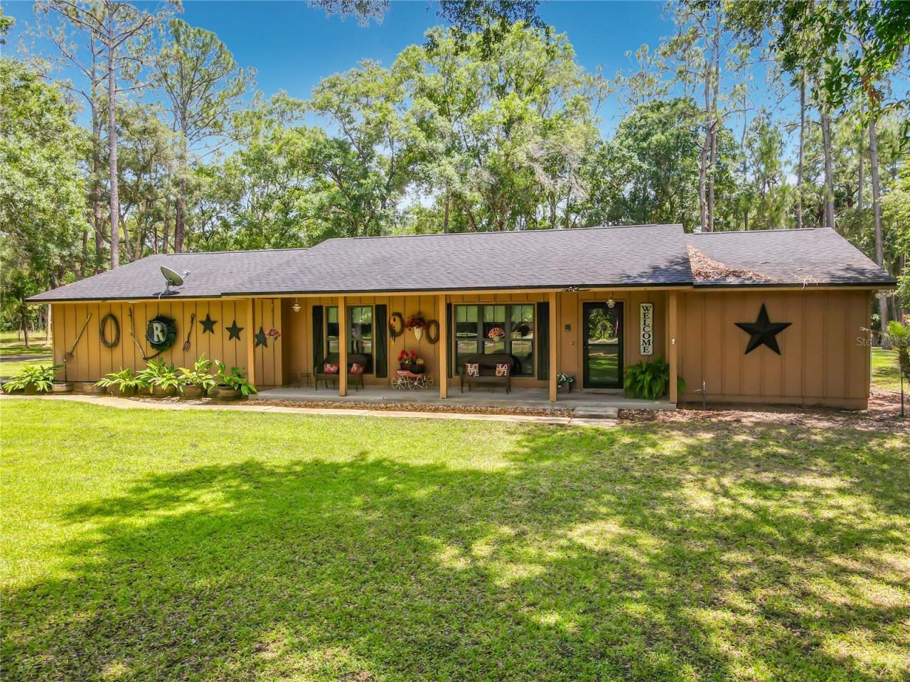 Photo 5 of 1395 Maytown Rd, Osteen, FL 32764