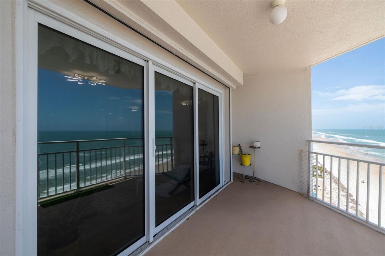 Photo 4 of 2967 S Atlantic Ave #1204, Daytona Beach Shores, FL 32118