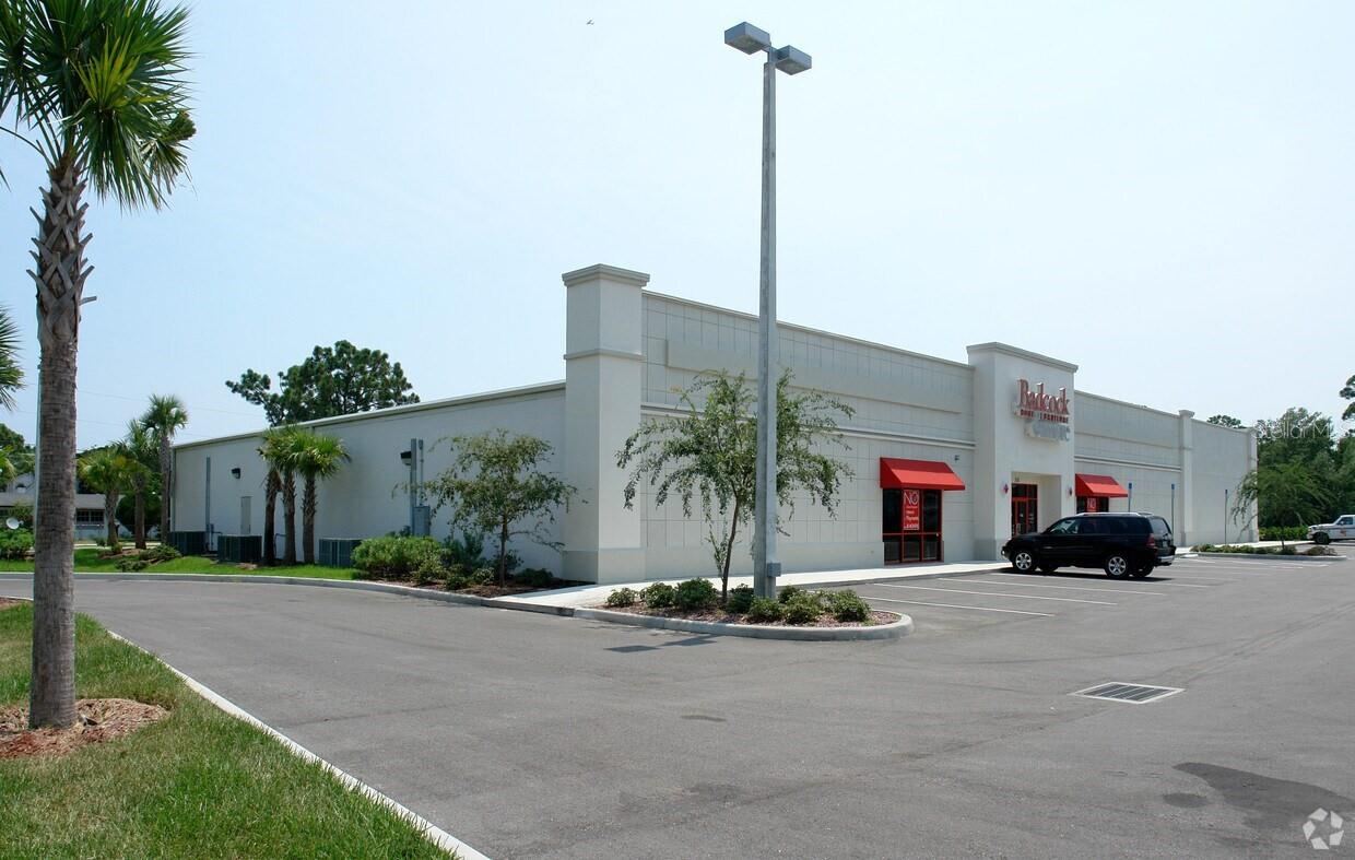 Photo 4 of 311 S Ridgewood Ave, Edgewater, FL 32132