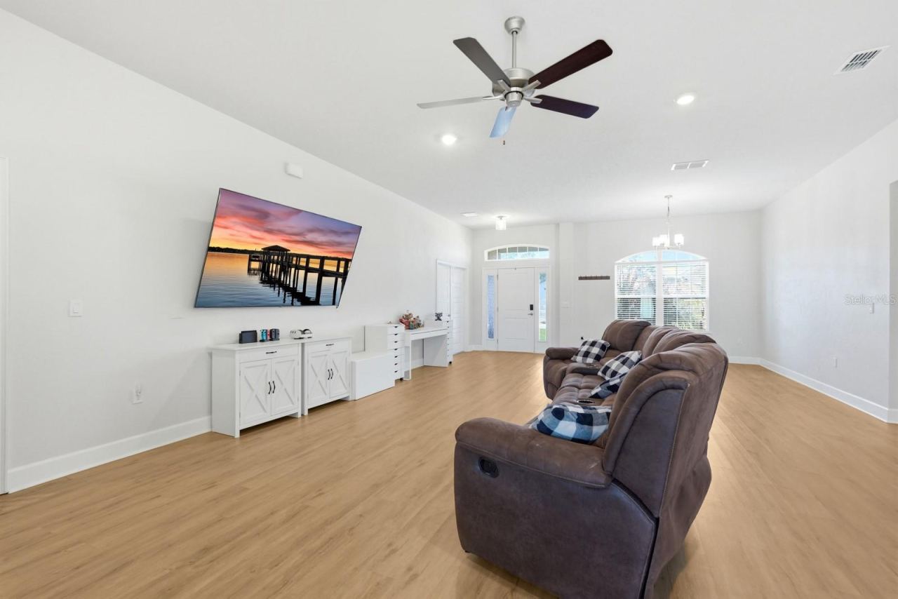Photo 5 of 120 Bren Mar Ln, Palm Coast, FL 32137