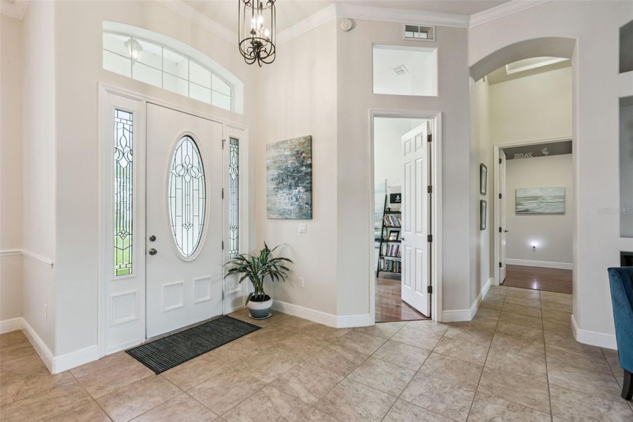 Photo 4 of 135 Hickory Stick Ct, Debary, FL 32713