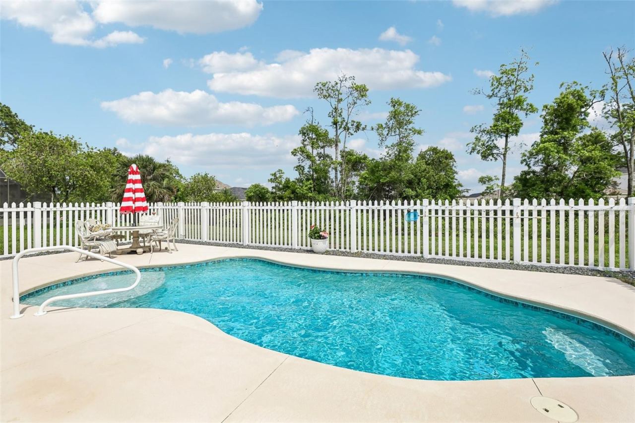Photo 2 of 60 Woodbury Dr, Palm Coast, FL 32164