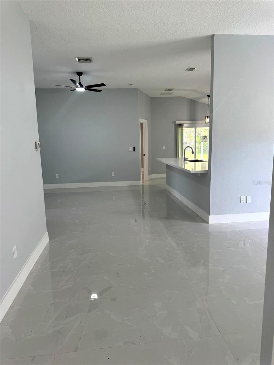 Photo 2 of 12 N Reynolds Pl, Palm Coast, FL 32164