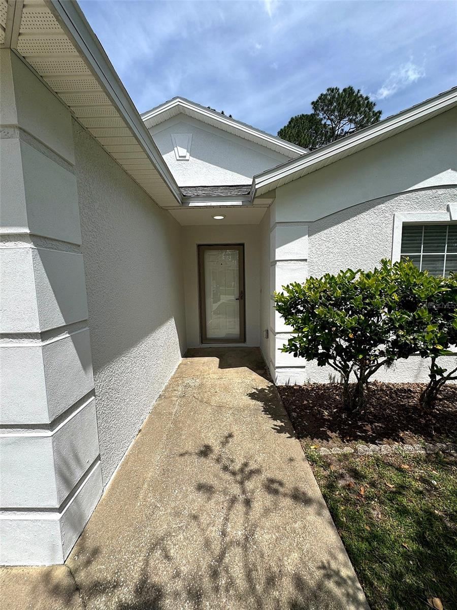 Photo 3 of 12 N Reynolds Pl, Palm Coast, FL 32164