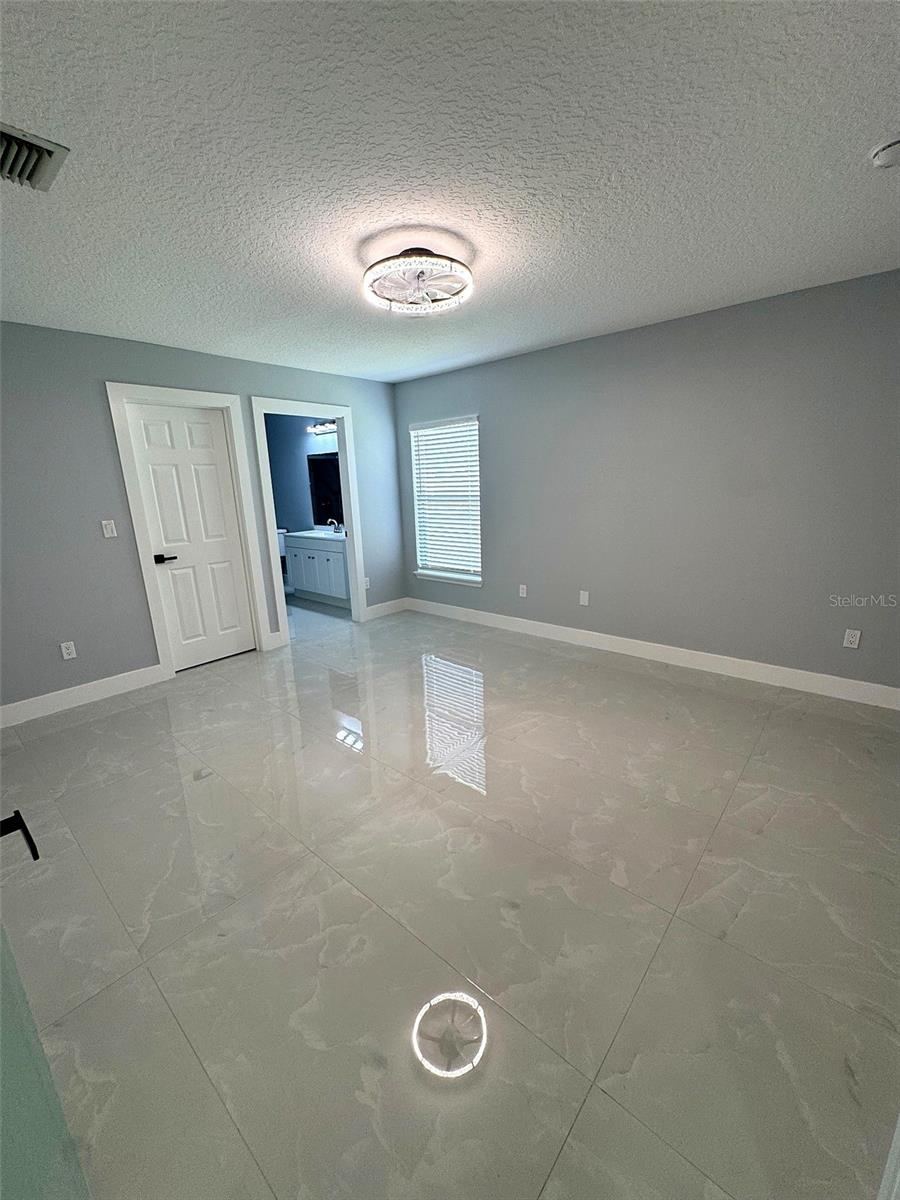 Photo 5 of 12 N Reynolds Pl, Palm Coast, FL 32164