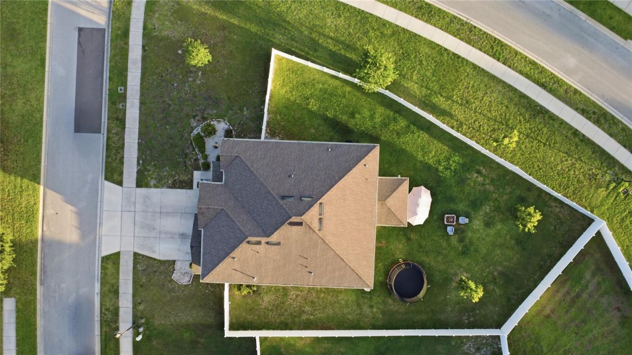 Photo 4 of 1419 Avila Ave, Deltona, FL 32725