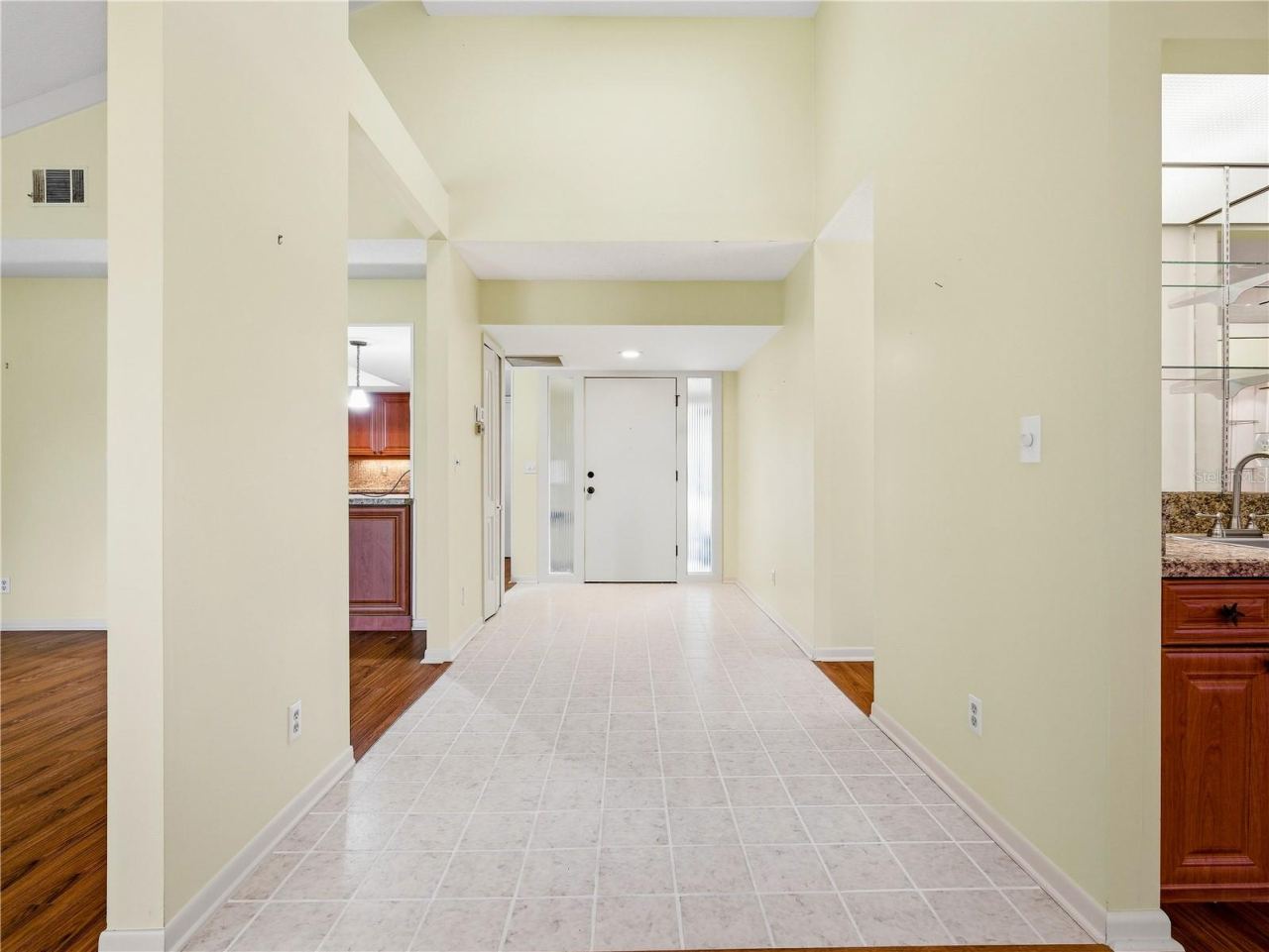 Photo 5 of 718 Tantallon Ct, New Smyrna Beach, FL 32168
