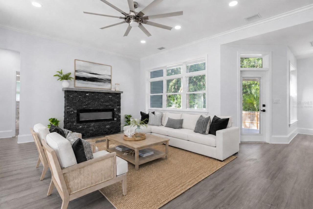 Photo 3 of 117 Hernandez Ave, Palm Coast, FL 32137
