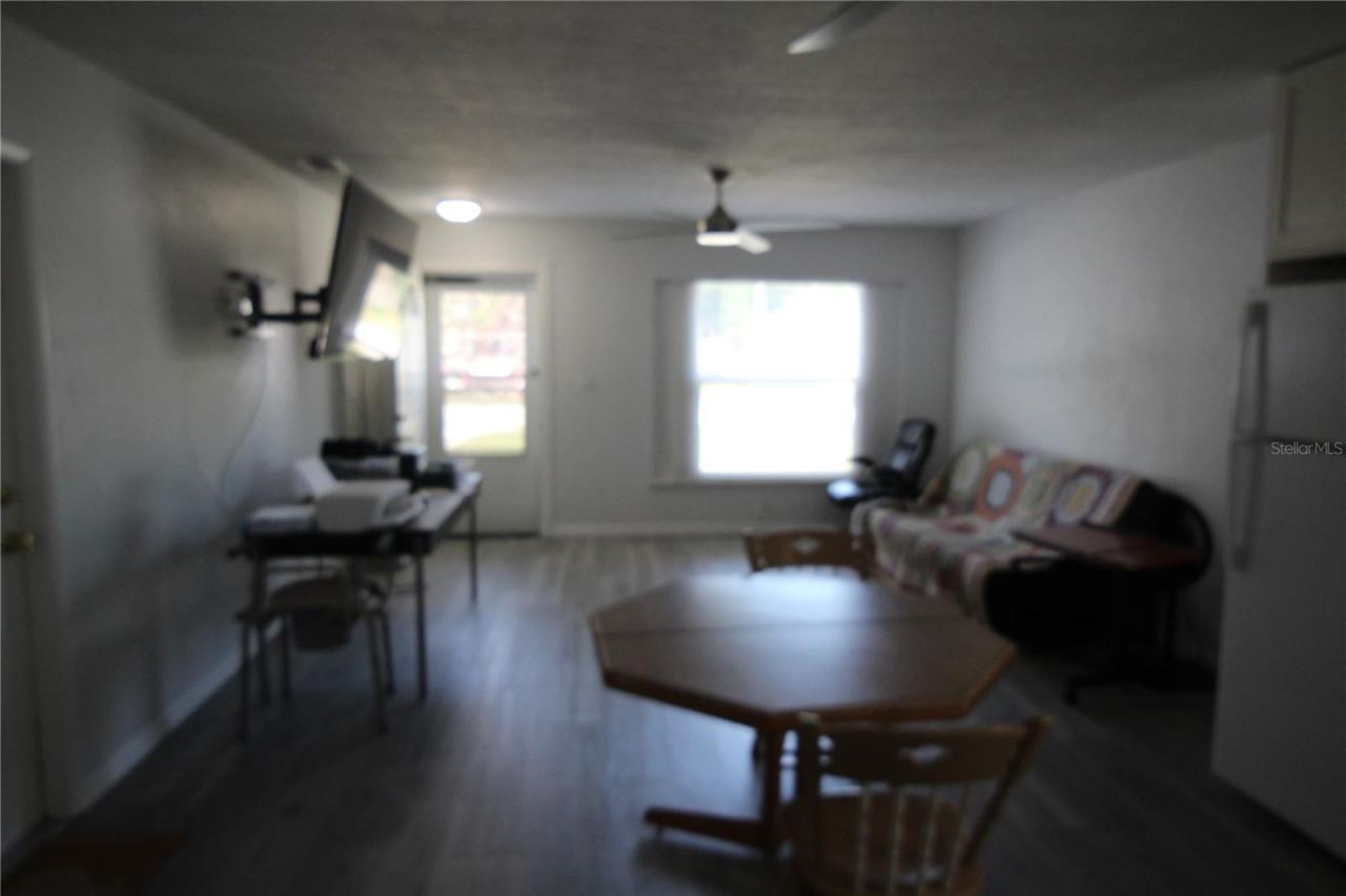 Photo 4 of 812 Oleander Ave, Holly Hill, FL 32117