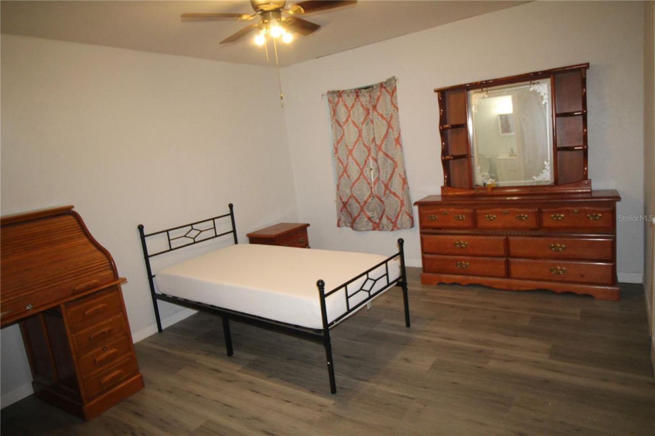 Photo 5 of 812 Oleander Ave, Holly Hill, FL 32117