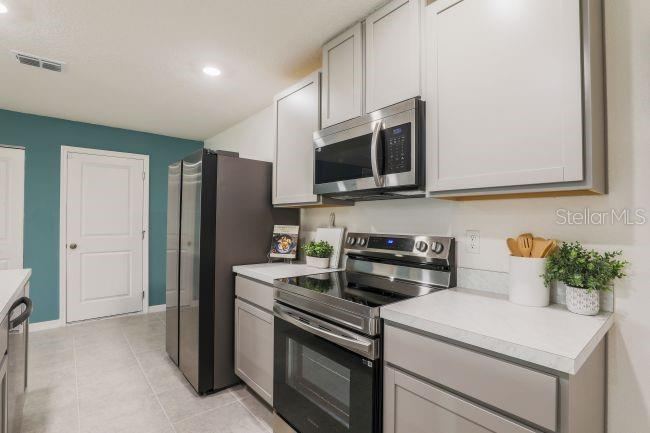 Photo 5 of 276 Luis Ln, Debary, FL 32713