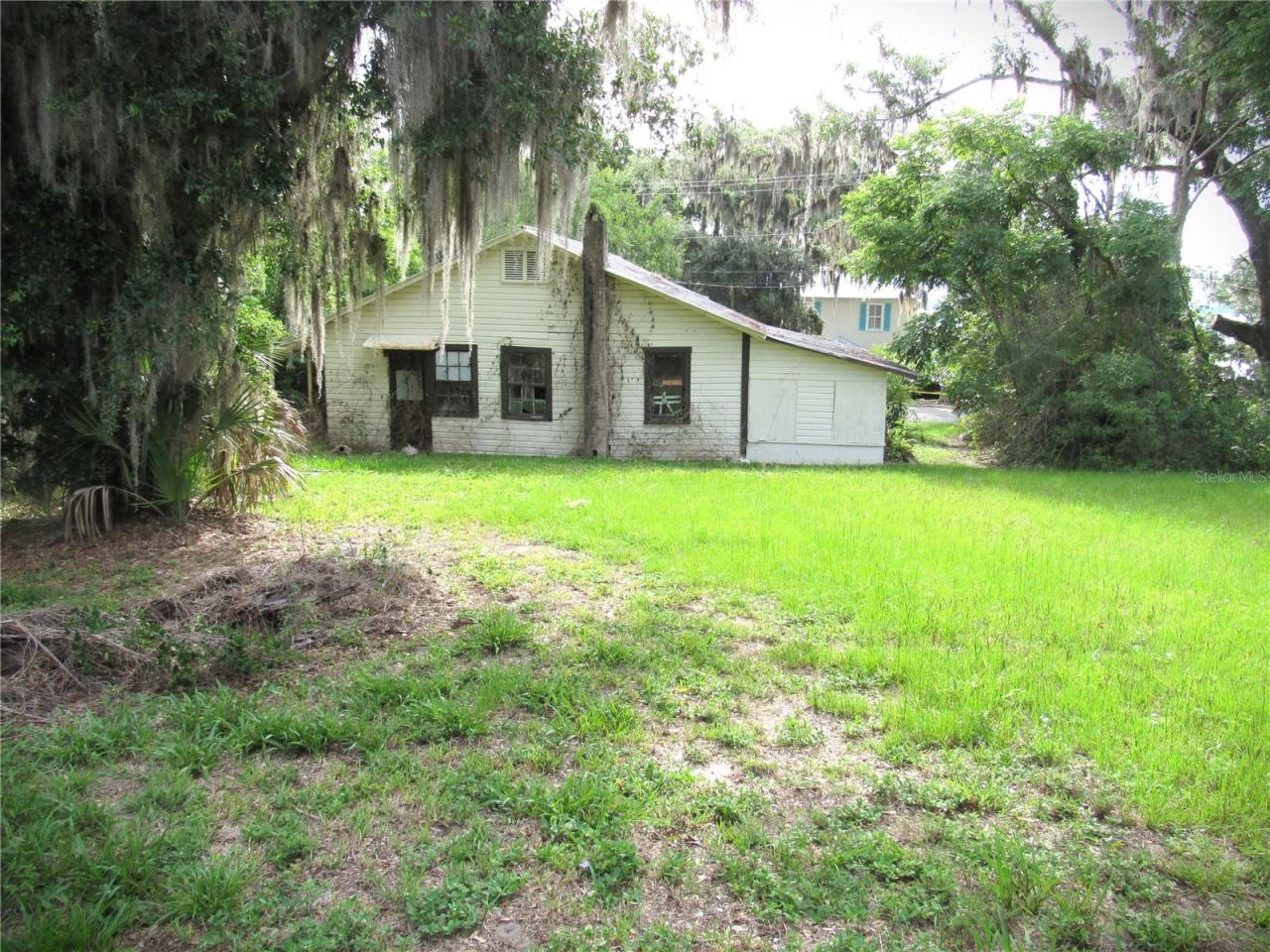 Photo 5 of 14 S Lake St, Crescent City, FL 32112
