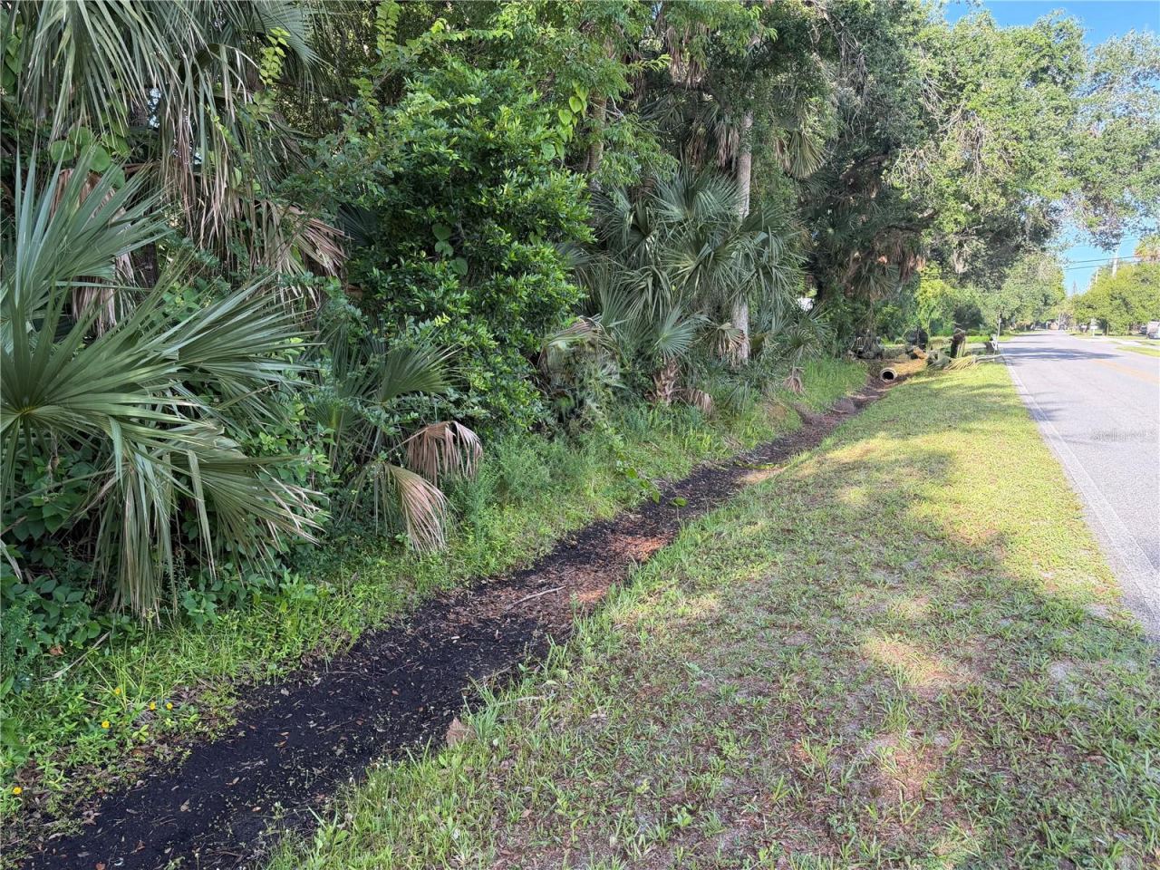 Photo 4 of 1400 Enterprise Ave, New Smyrna Beach, FL 32168