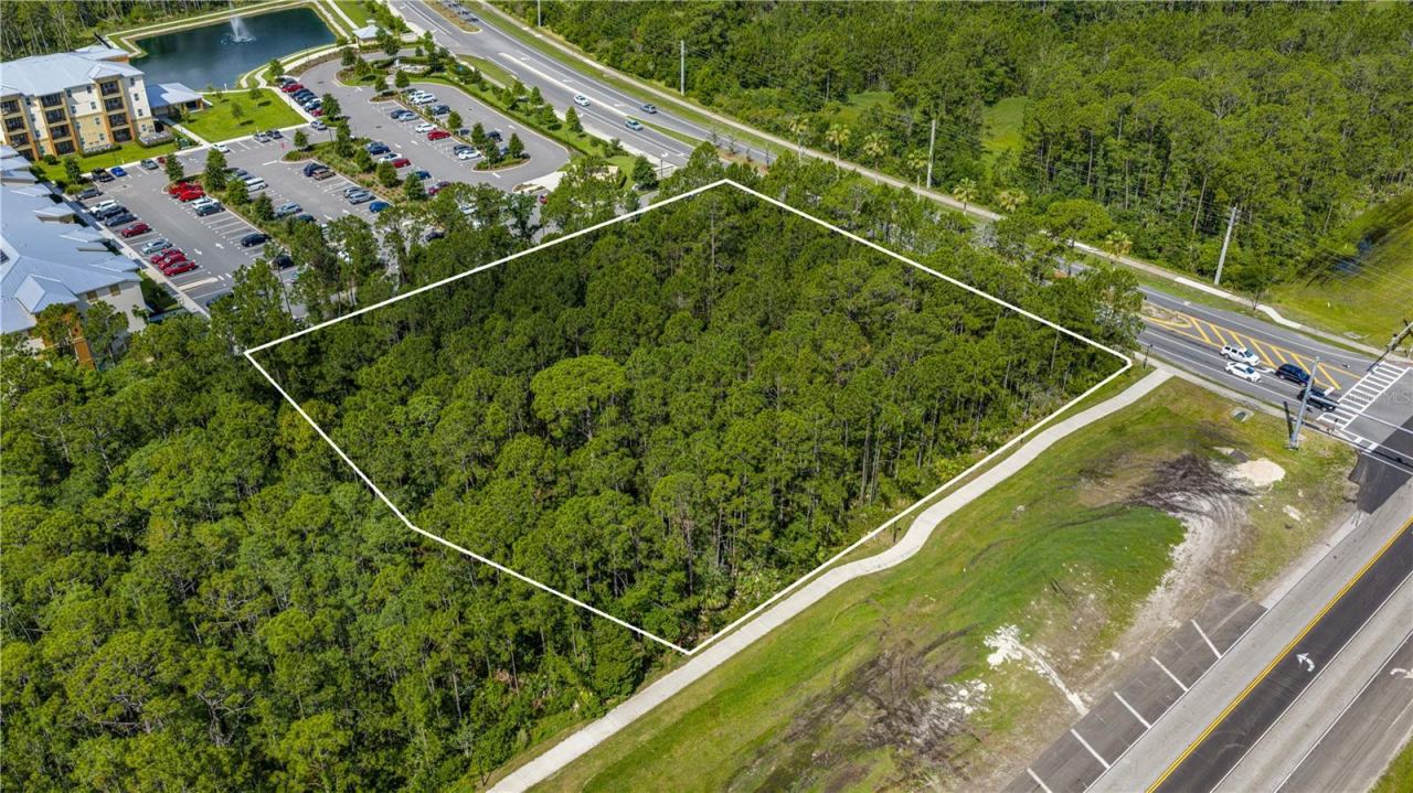 Photo 5 of 1500 Town West Blvd, Port Orange, FL 32128