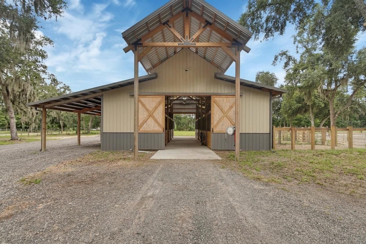 Photo 4 of 4940 State Road 11, De Leon Springs, FL 32130