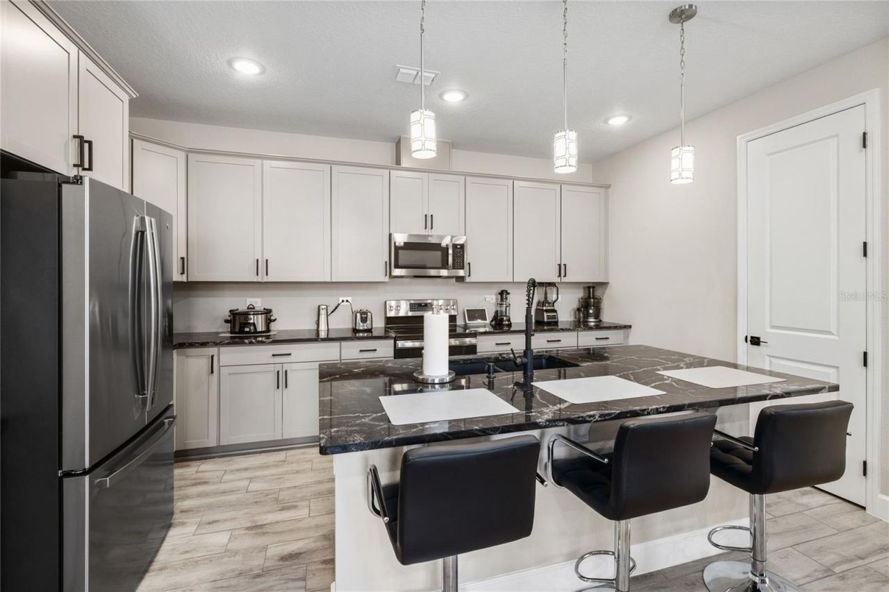 Photo 4 of 1060 River Otter Way, Deland, FL 32720