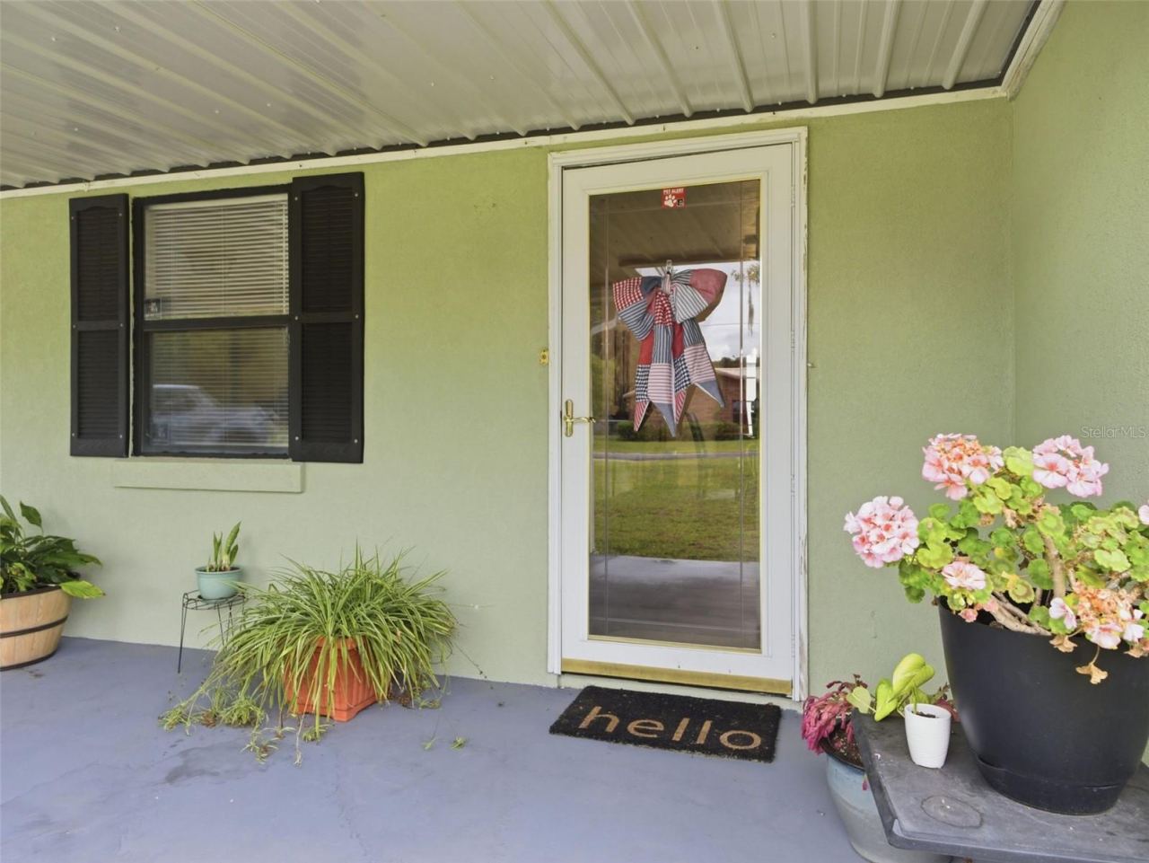 Photo 4 of 334 7th Way, Interlachen, FL 32148