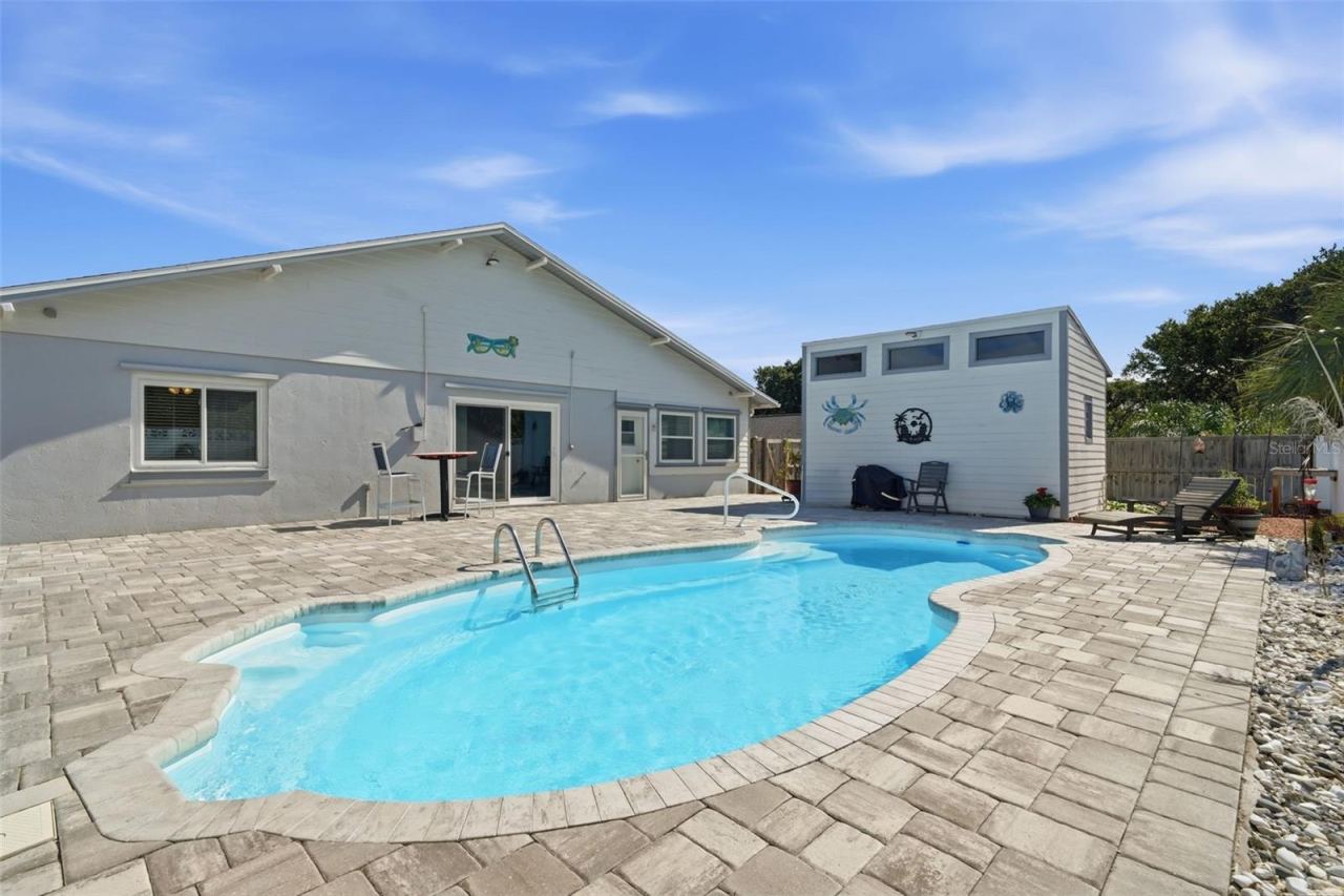 Photo 3 of 82 Jennifer Cir, Ponce Inlet, FL 32127