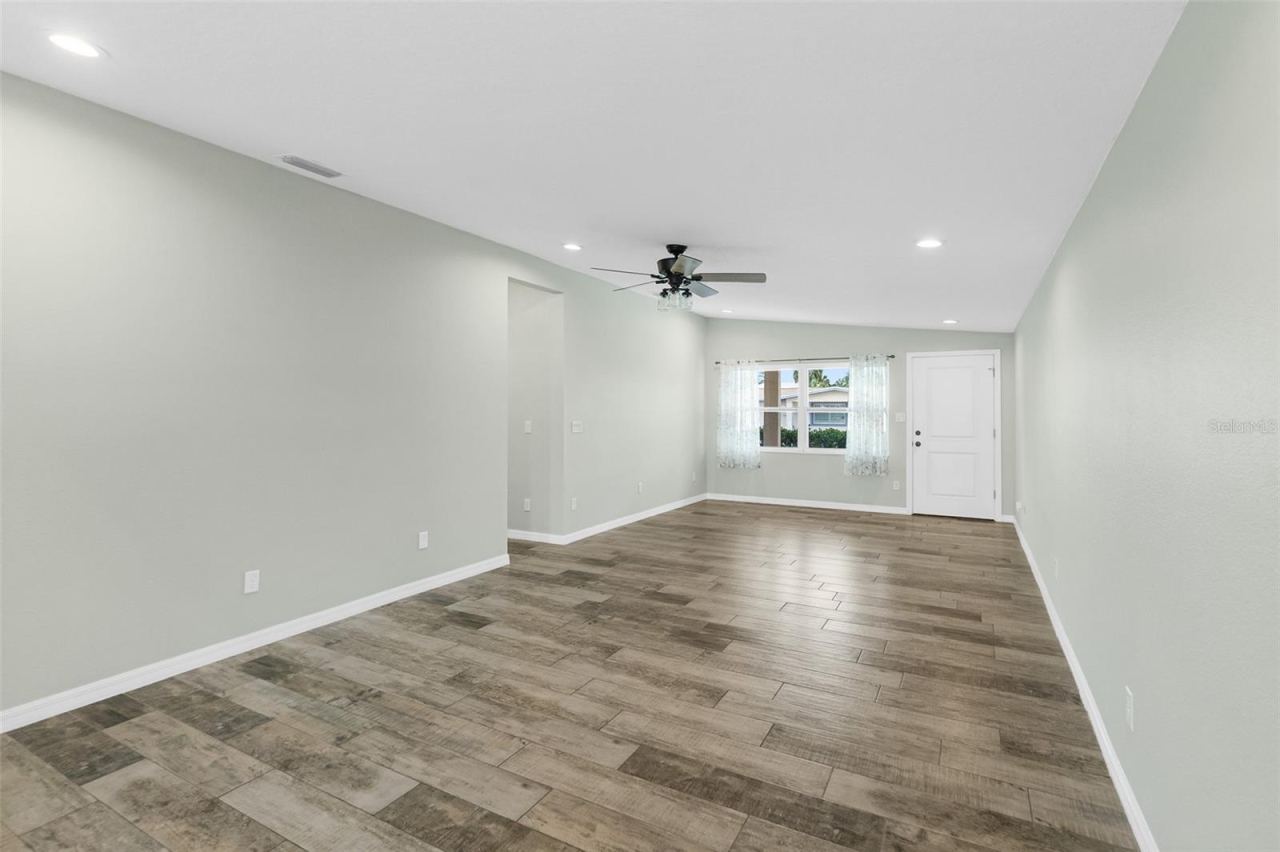 Photo 5 of 143 Avalon Ave, Flagler Beach, FL 32136