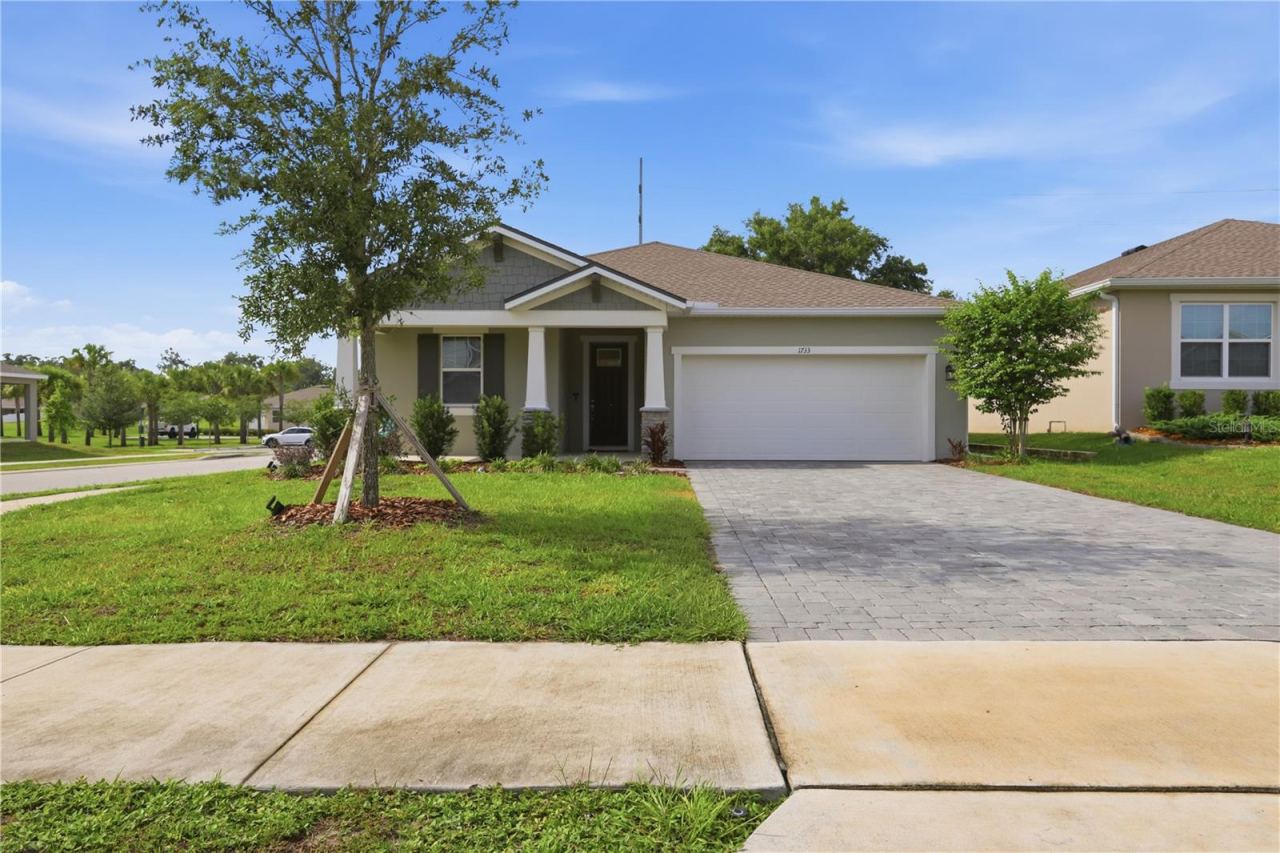 Photo 5 of 1733 Carnelian St, Deland, FL 32720