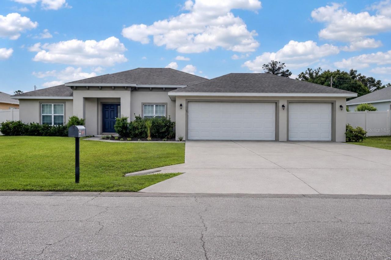 Photo 3 of 5 Lynton Pl, Palm Coast, FL 32137