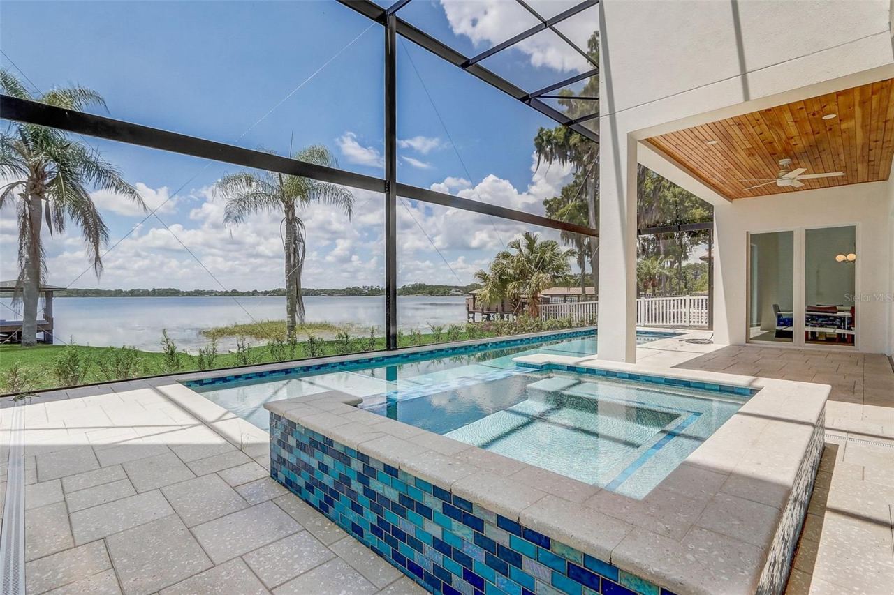 Photo 3 of 9940 Lone Tree Ln, Orlando, FL 32836
