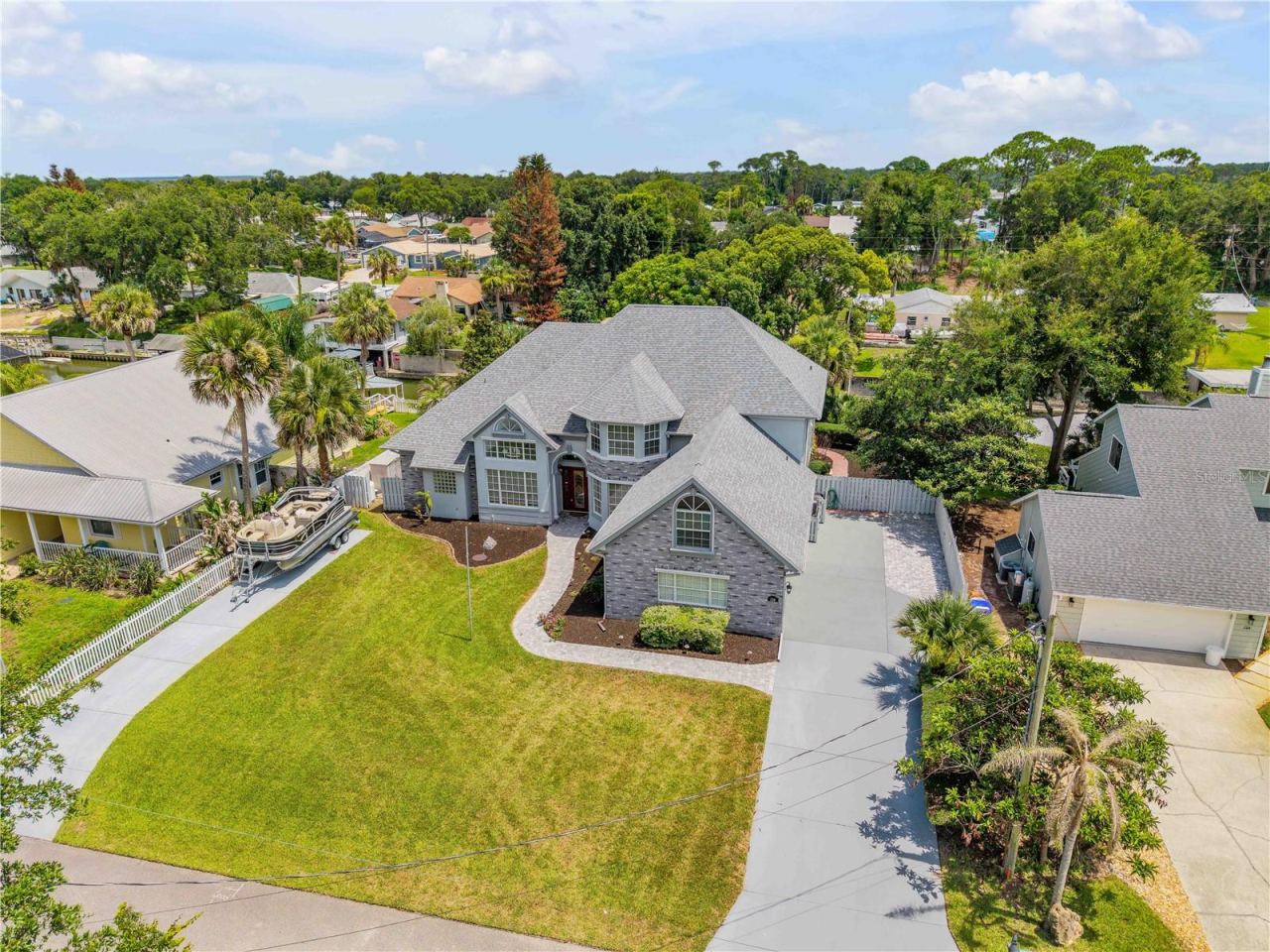 Photo 4 of 128 Godfrey Rd, Edgewater, FL 32141