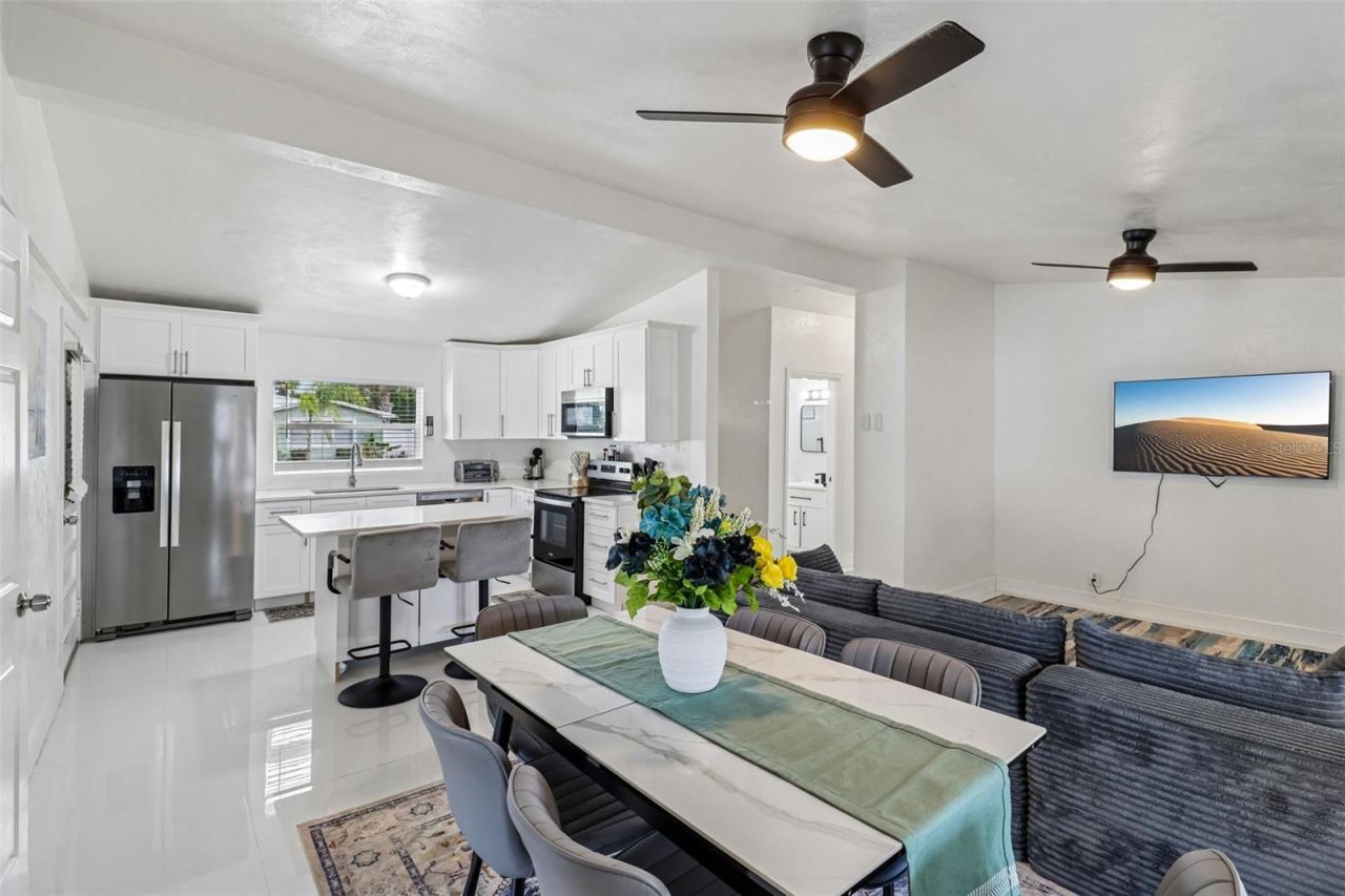 Photo 5 of 160 Ponce De Leon Dr, Ormond Beach, FL 32176