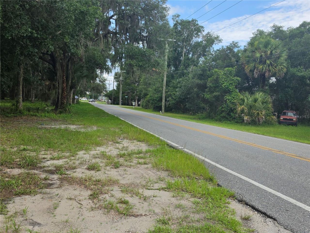 Photo 4 of 180 Oak Dr, Osteen, FL 32764