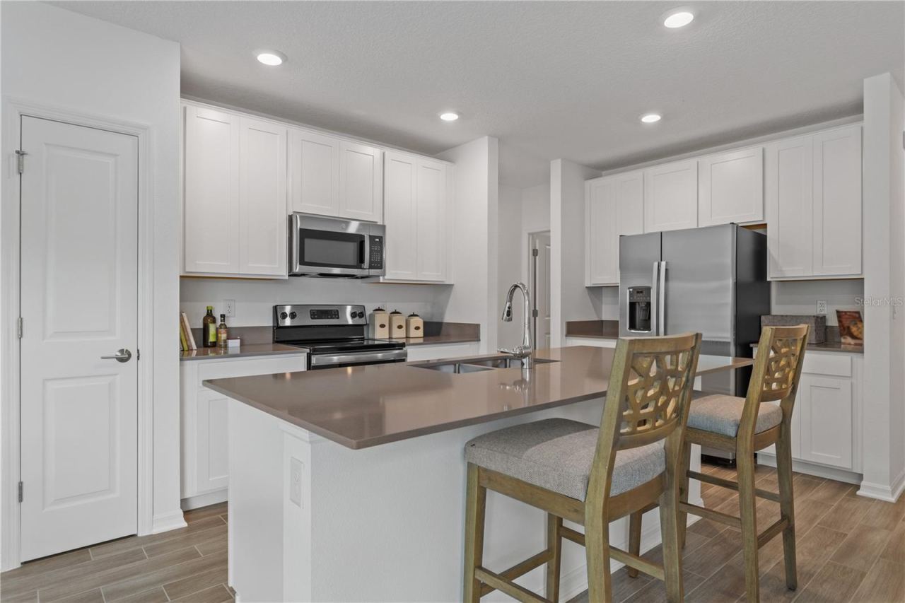 Photo 4 of 1243 Sand Trap Ct, Daytona Beach, FL 32124