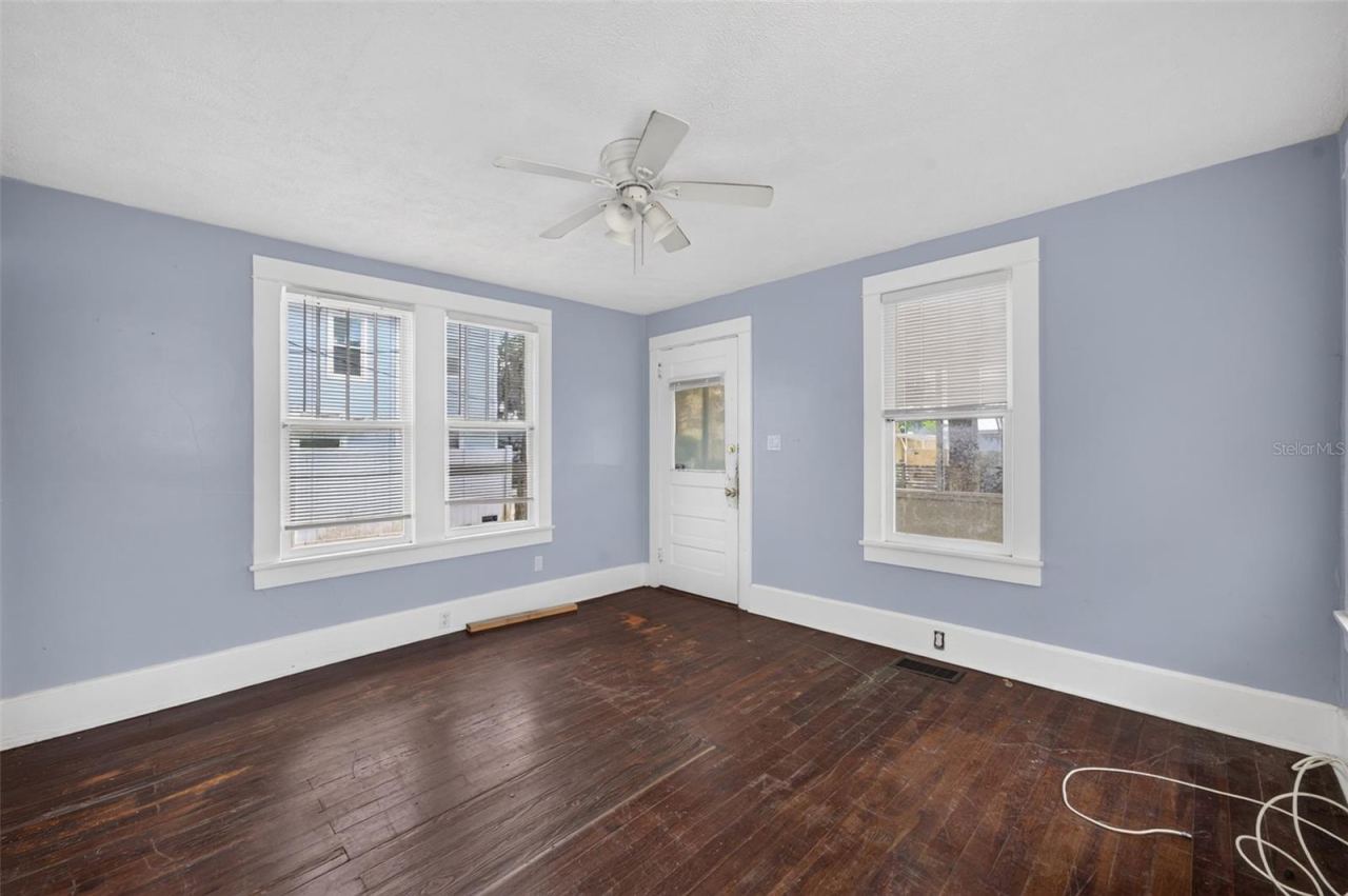 Photo 5 of 309 Rush St, New Smyrna Beach, FL 32168