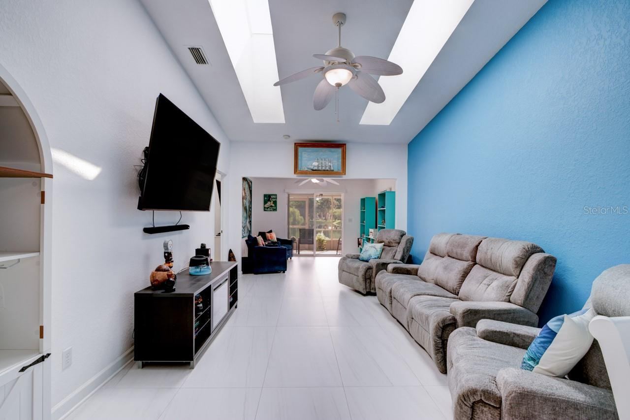 Photo 5 of 2246 Hawks Cove Cir, New Smyrna Beach, FL 32168