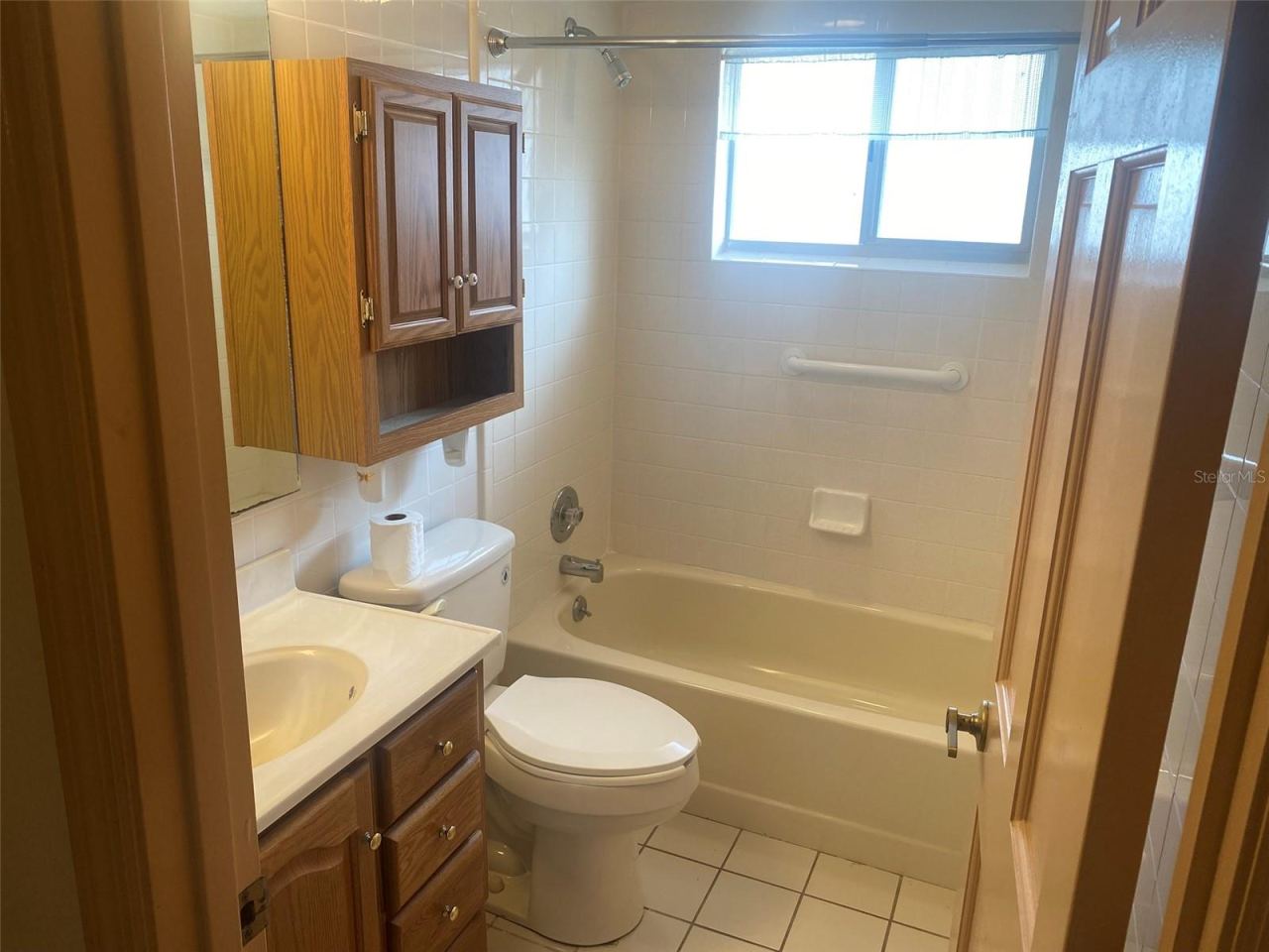 Photo 5 of 1101 Stillwater Ave, Deltona, FL 32725