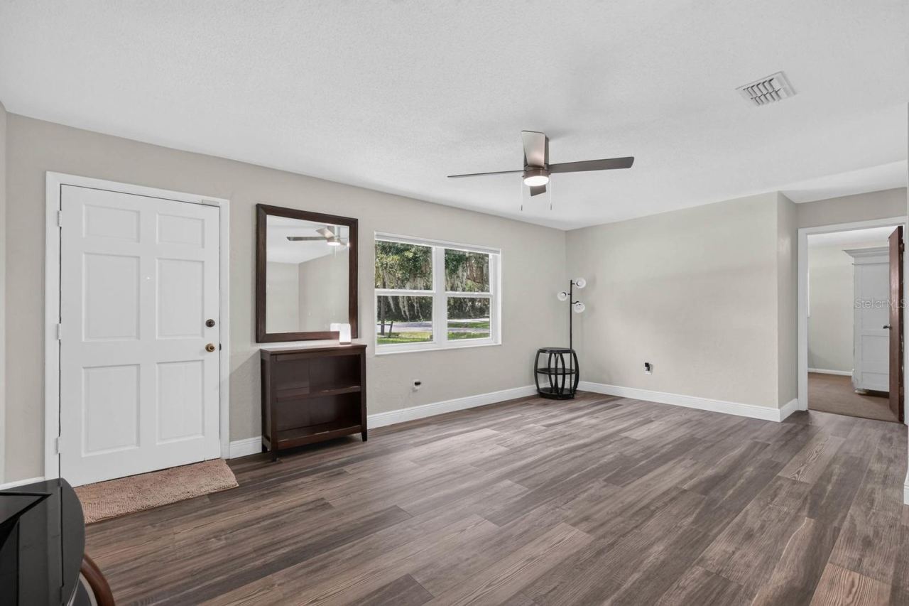 Photo 5 of 2205 Juniper Dr, Edgewater, FL 32141