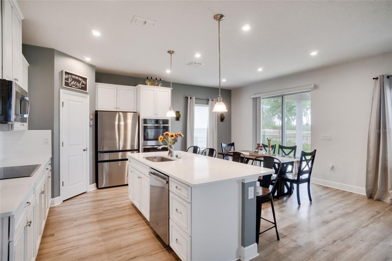 Photo 4 of 7024 Lanier Falls Rd, Deland, FL 32724
