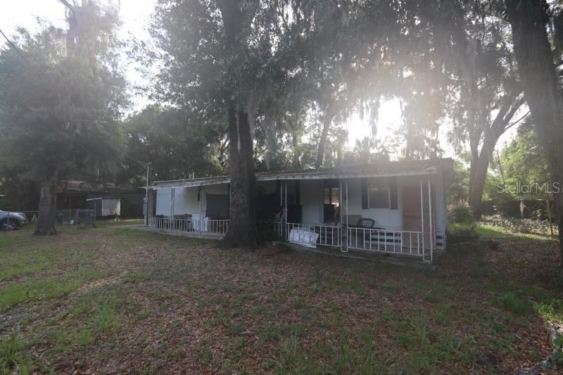Photo 3 of 3409 Whitehall St, Palatka, FL 32177