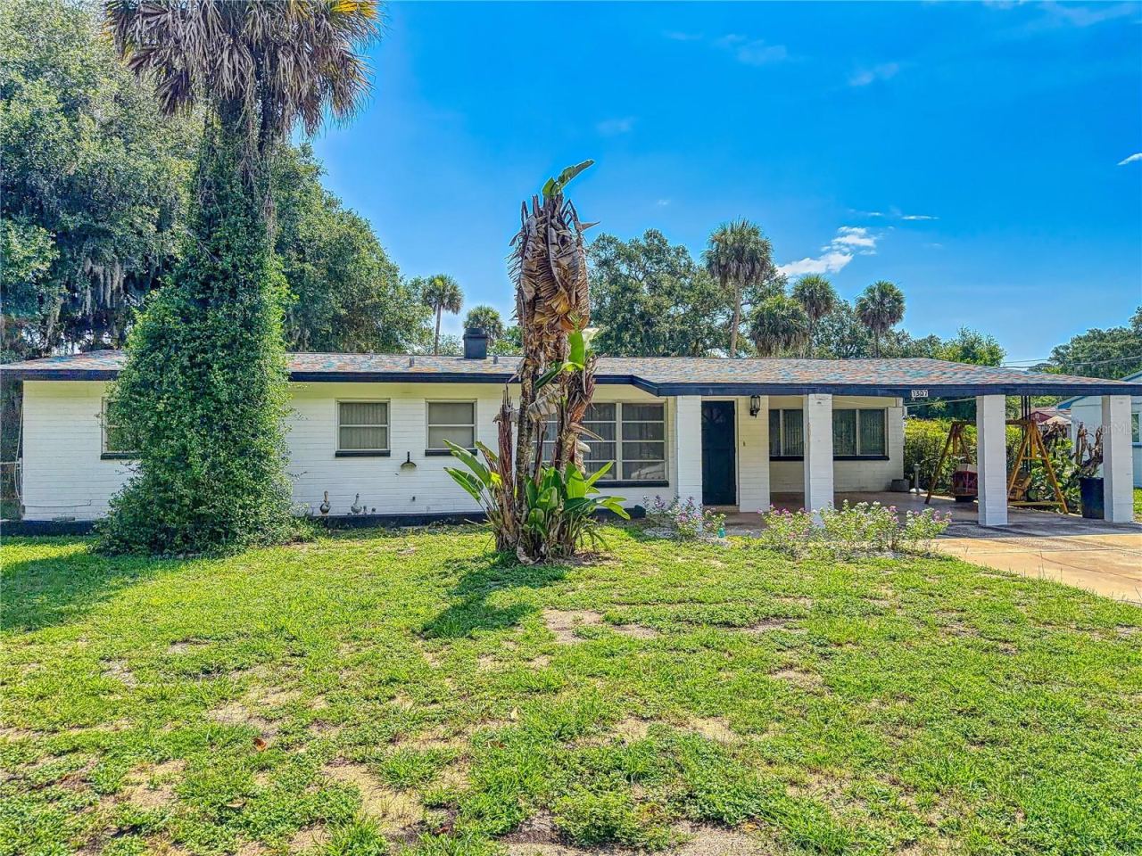 Photo 5 of 1307 Turnbull St, New Smyrna Beach, FL 32168