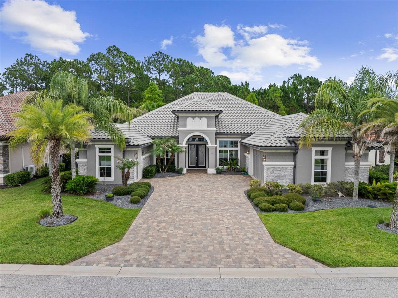 630 Woodbridge Dr, Ormond Beach, FL 32174
