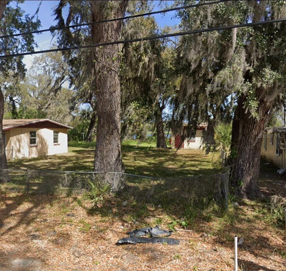 Photo 4 of 529 Fulton St, Daytona Beach, FL 32114