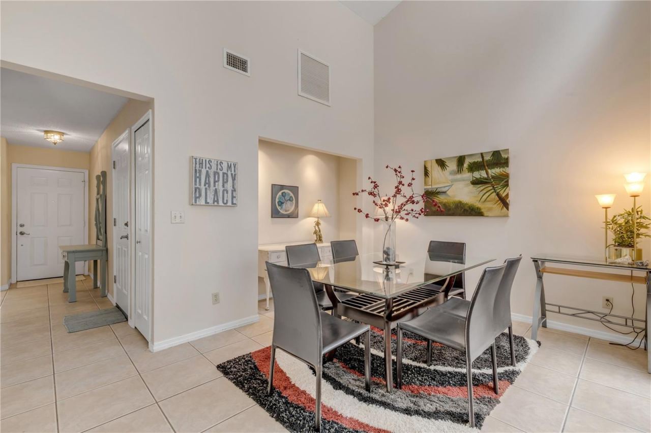 Photo 5 of 937 Meadow View Dr #b, Port Orange, FL 32127