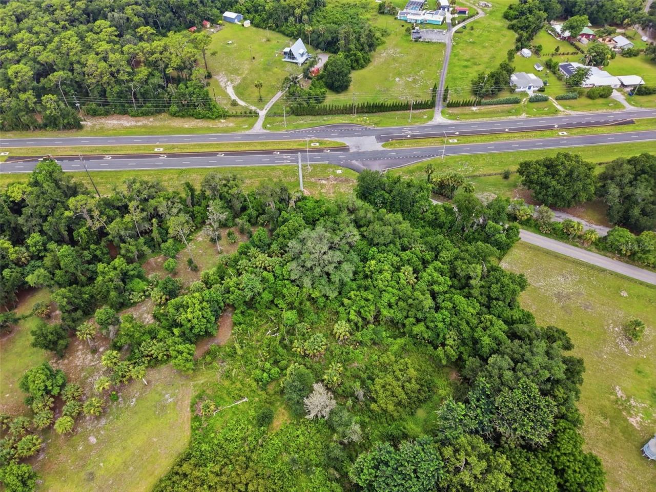 Photo 4 of 4155 N Us Highway 17, Deland, FL 32720
