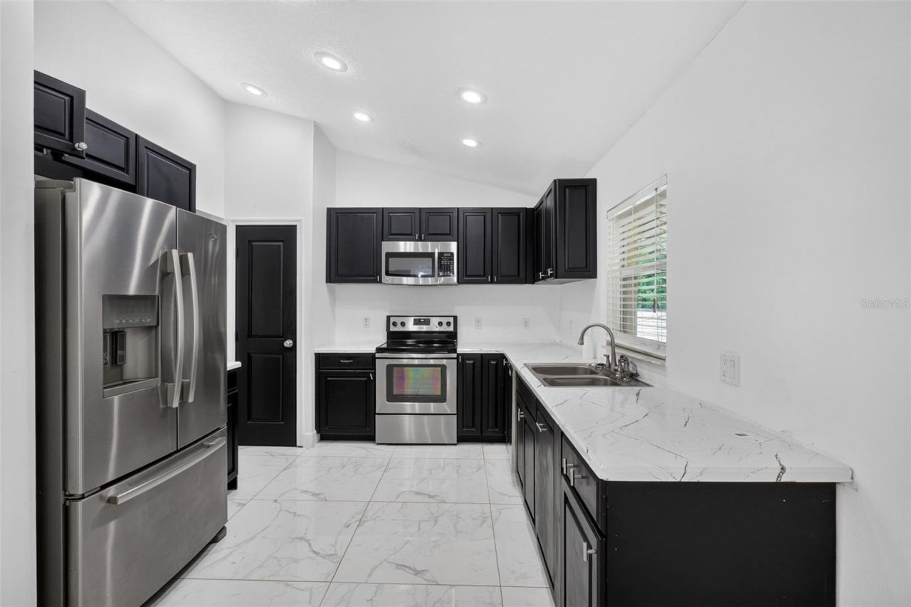 Photo 5 of 1865 15th St, Orange City, FL 32763