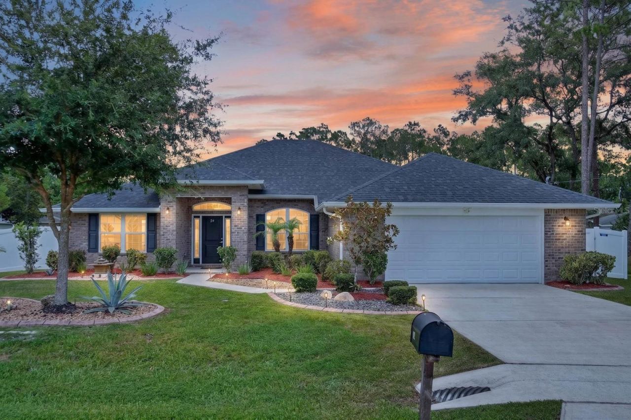 Photo 2 of 24 Lincoln Ln, Palm Coast, FL 32137