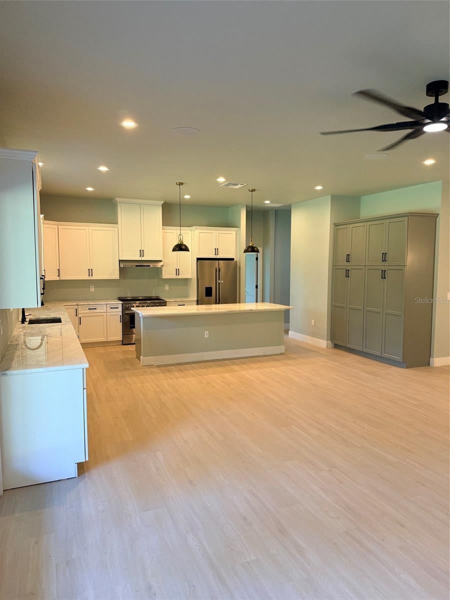 Photo 5 of 1619 Magnolia Ave, Deland, FL 32724