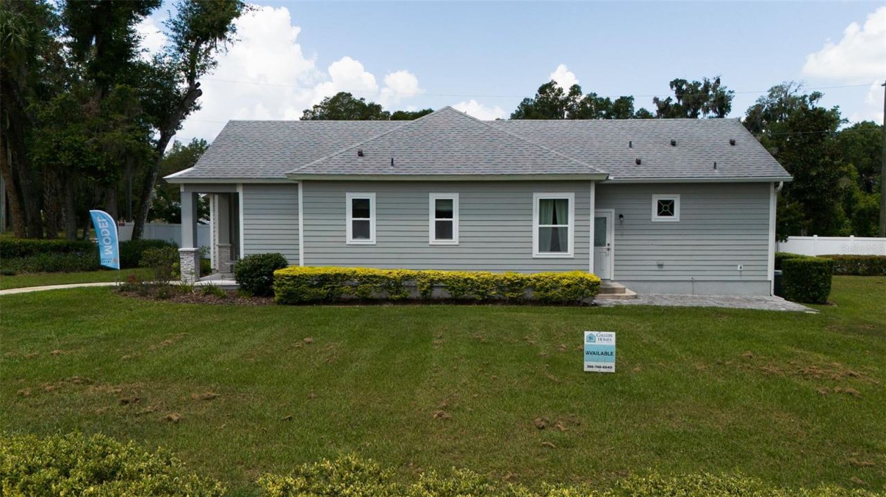 Photo 5 of 900 Azalea Walk Cir, Deland, FL 32724