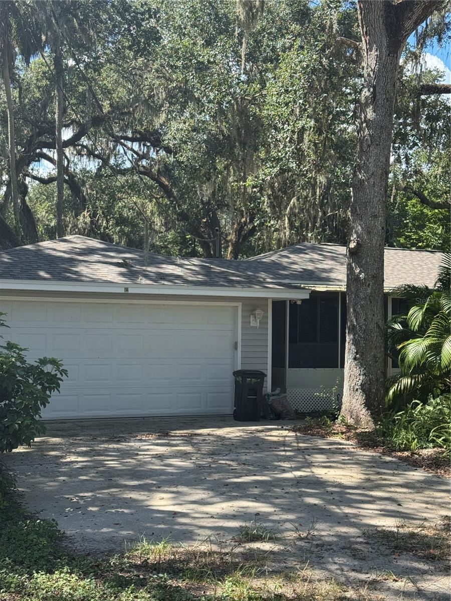 Photo 2 of 12 Dawson Dr, Palm Coast, FL 32137