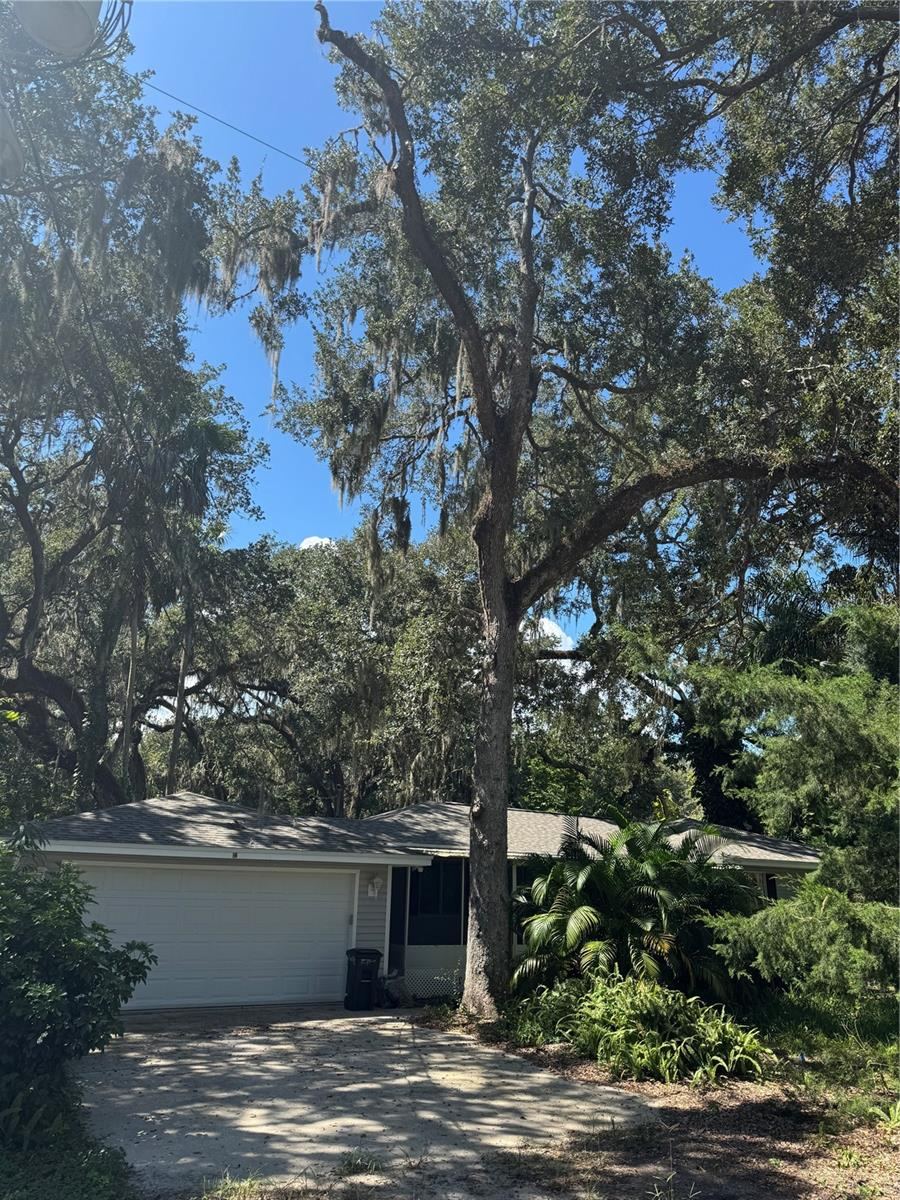 Photo 5 of 12 Dawson Dr, Palm Coast, FL 32137