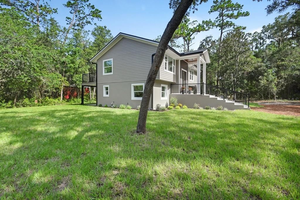 Photo 3 of 1530 Deermoss Ln, Deland, FL 32720
