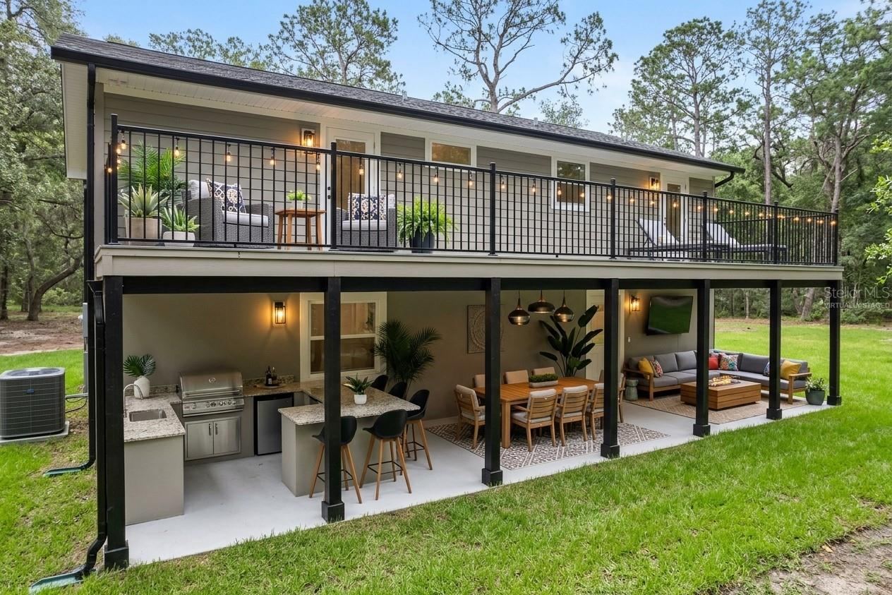 Photo 4 of 1530 Deermoss Ln, Deland, FL 32720