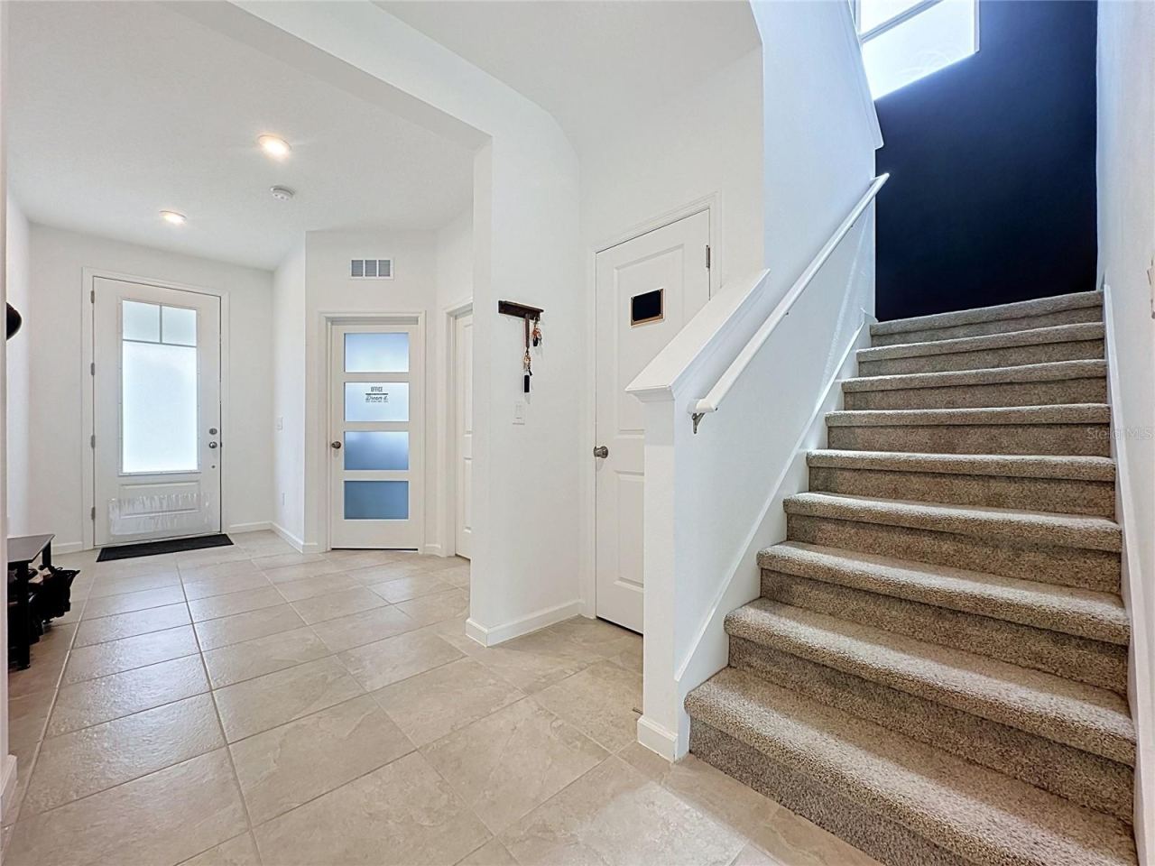 Photo 4 of 900 Honey Petal Ln, Deland, FL 32720